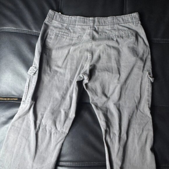 Wrangler Men’s Cargo Pants Stretch Relaxed Fit Anthracite Gray W36 L30 - Picture 2 of 15